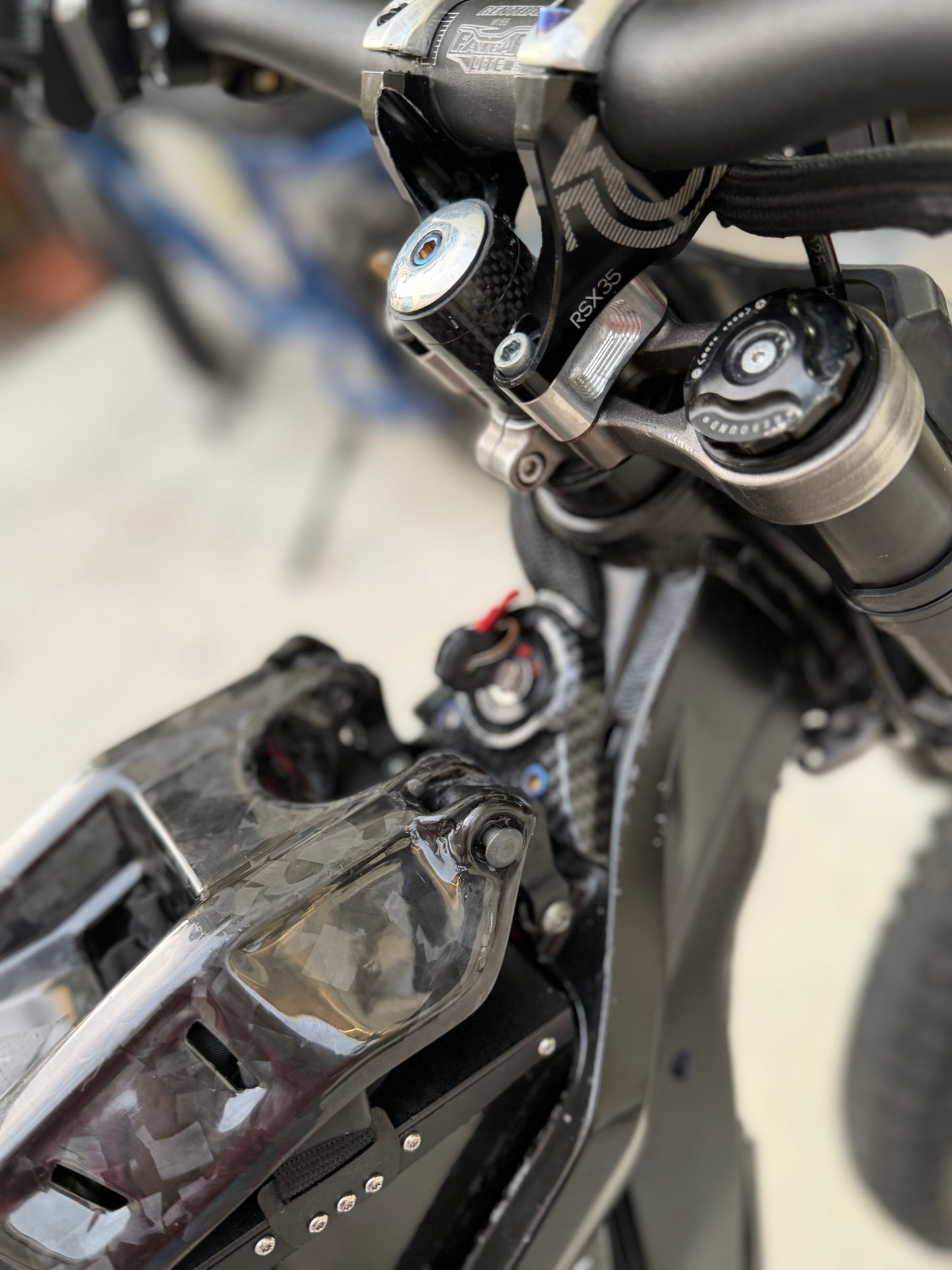 Emoto key ignition titanium ￼